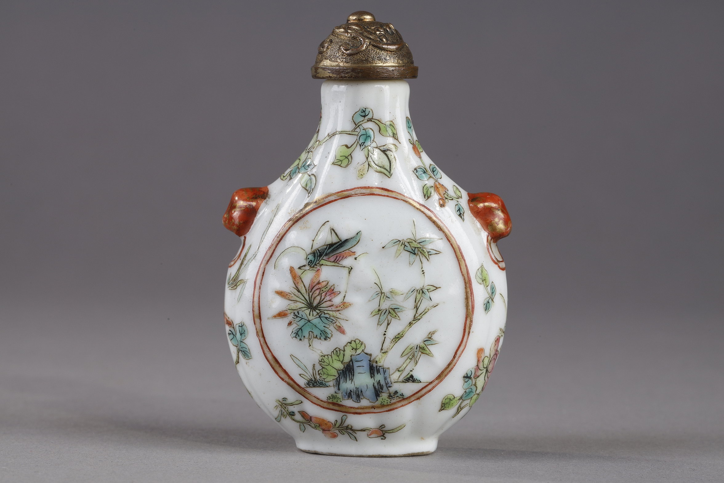 rare snuff bottle in porcelain godronnée a decor of flowers bamboos prunus  - Kilns imperial of Jingdezhen Mark and period Daoguang 1821/1850